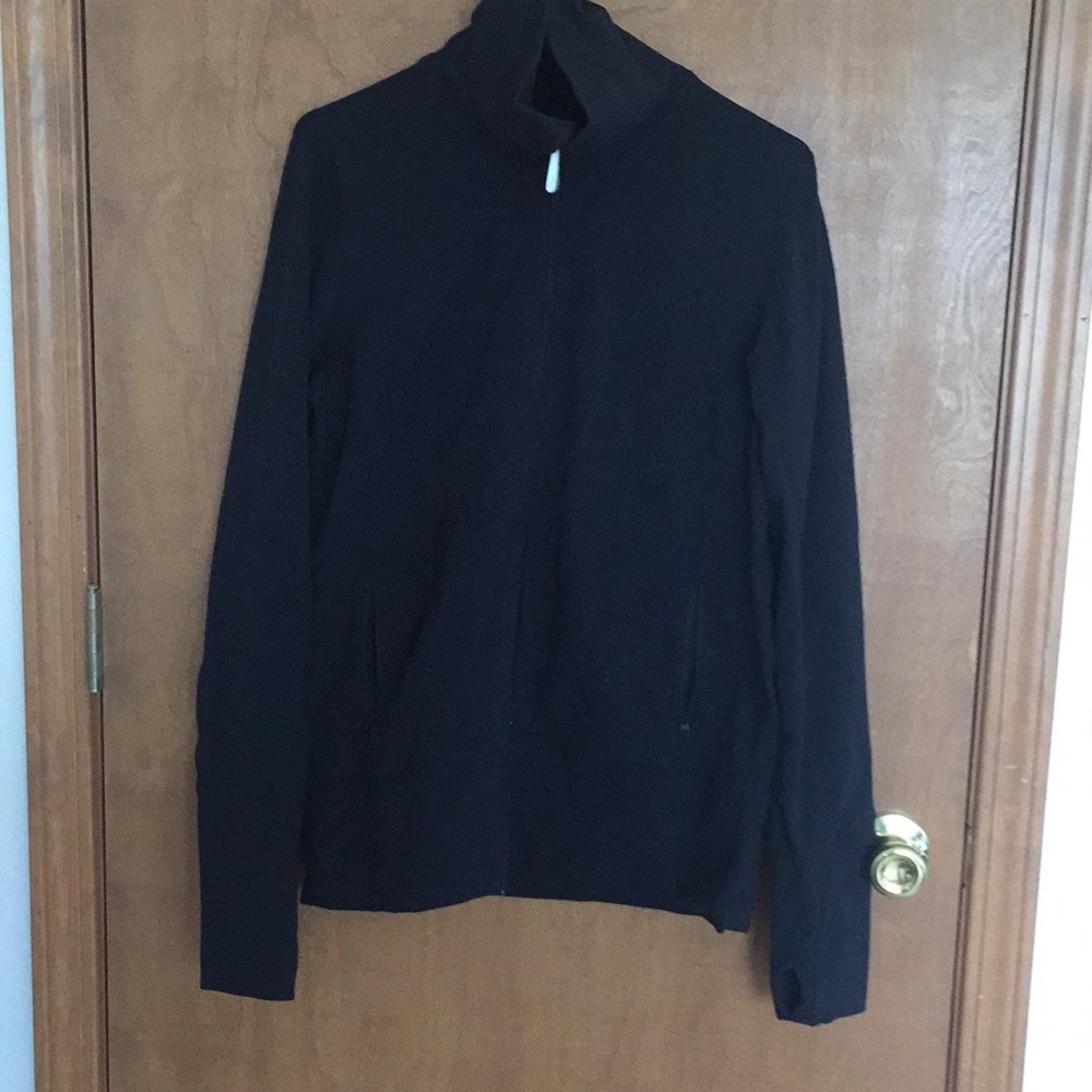 Black lululemon zip up jacket